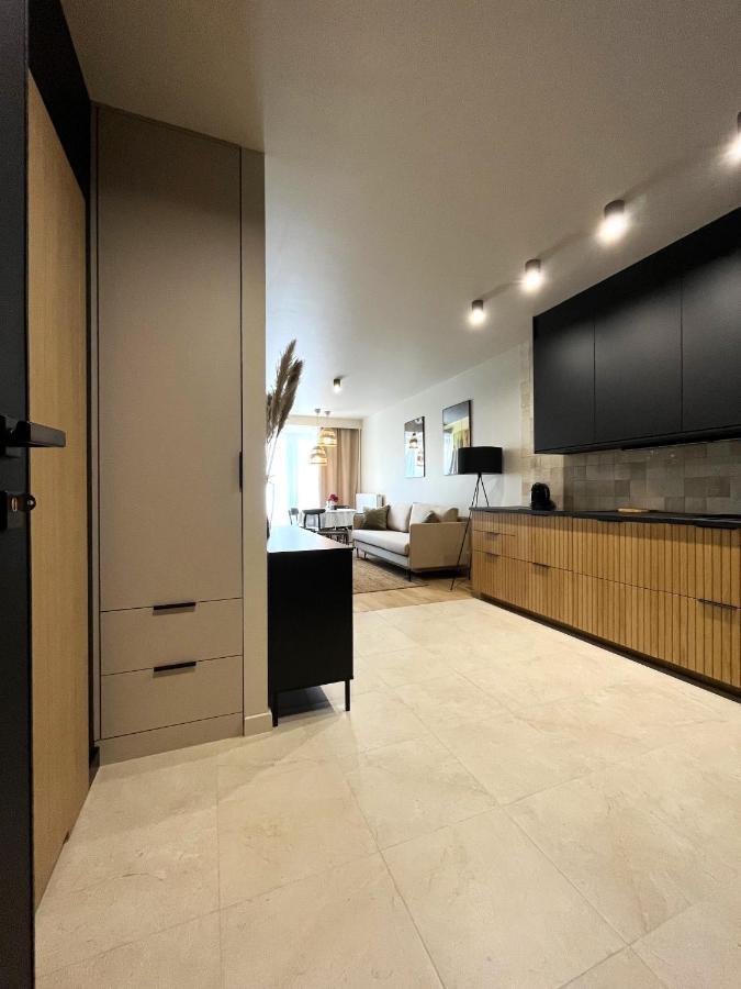 Wyszynskiego Apartment - Self Check-In 20H - Parking &Lift 브로츠와프 외부 사진