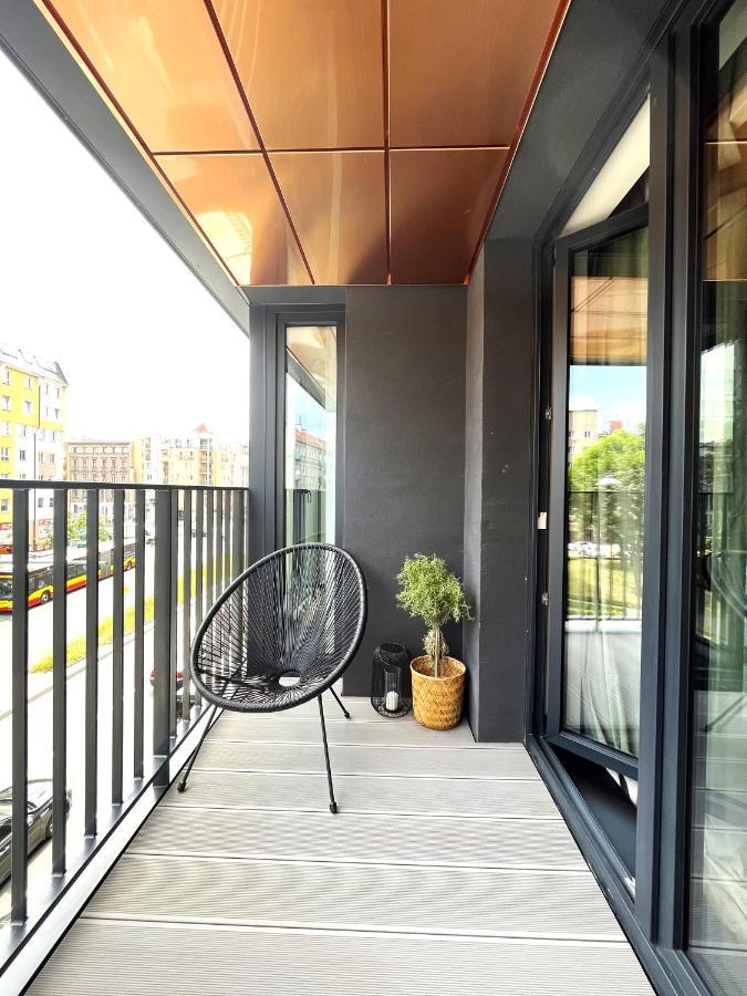 Wyszynskiego Apartment - Self Check-In 20H - Parking &Lift 브로츠와프 외부 사진