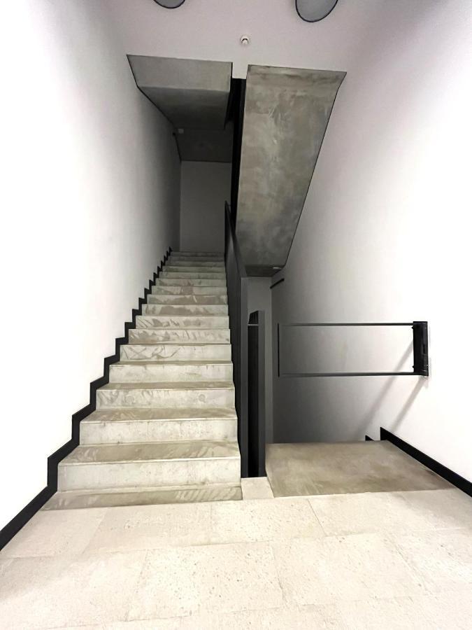 Wyszynskiego Apartment - Self Check-In 20H - Parking &Lift 브로츠와프 외부 사진