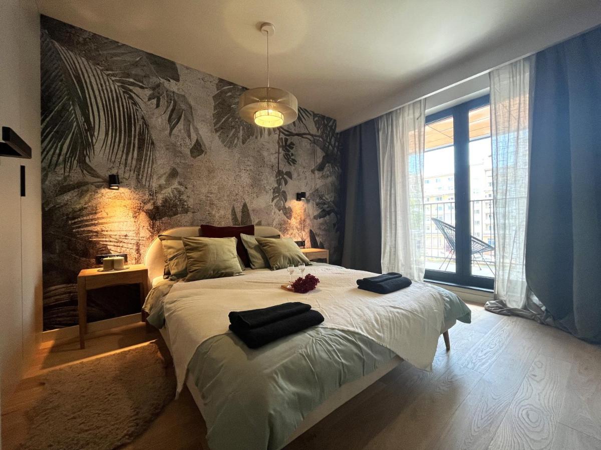 Wyszynskiego Apartment - Self Check-In 20H - Parking &Lift 브로츠와프 외부 사진